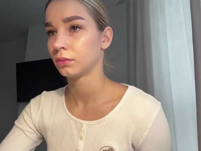 TracieSebron live cam on BongaCams