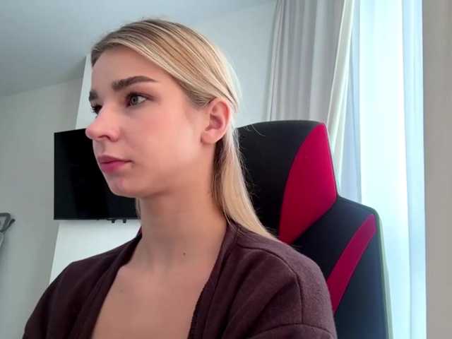 TracieSebron live cam on BongaCams