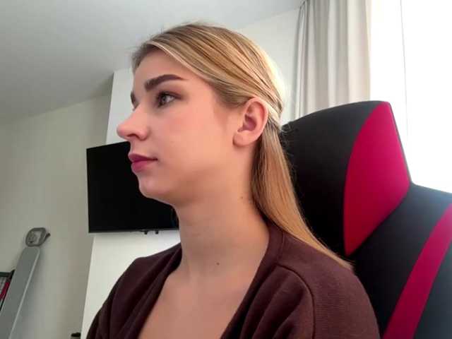 TracieSebron live cam on BongaCams