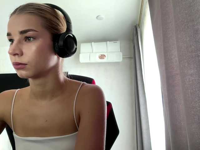 TracieSebron live cam on BongaCams