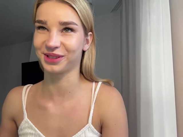 TracieSebron live cam on BongaCams
