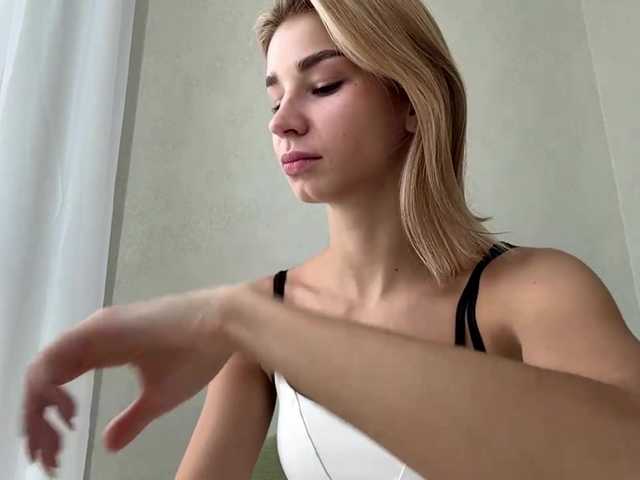 TracieSebron live cam on BongaCams