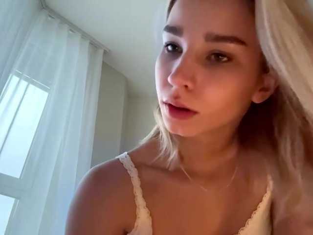 TracieSebron live cam on BongaCams