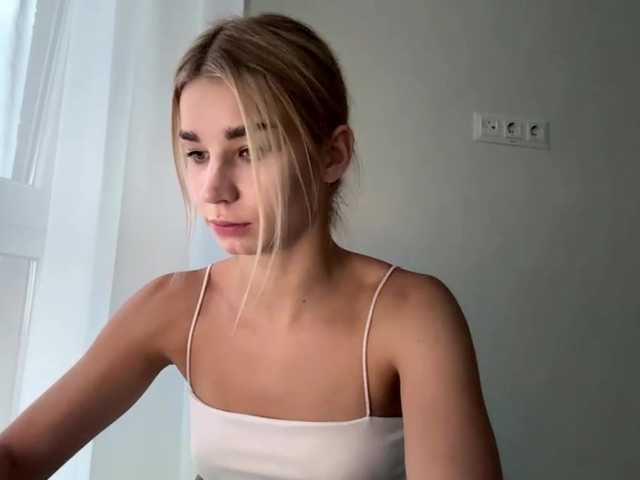 TracieSebron live cam on BongaCams