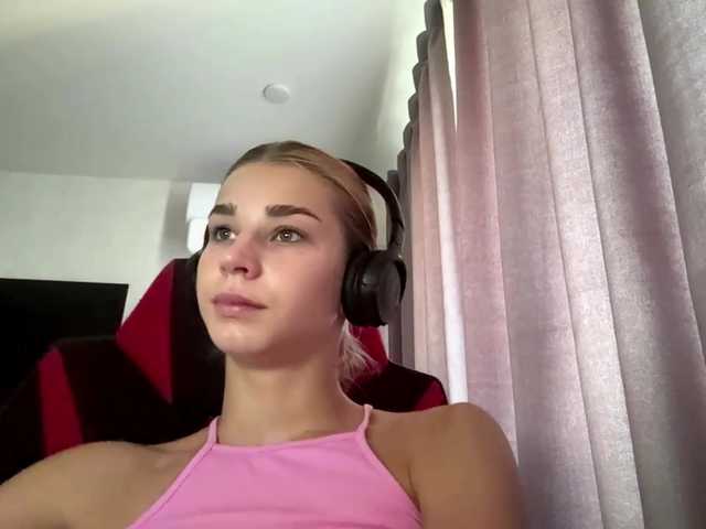 TracieSebron live cam on BongaCams