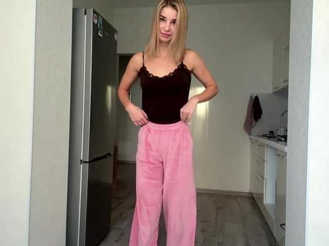 TracieSebron live cam on BongaCams