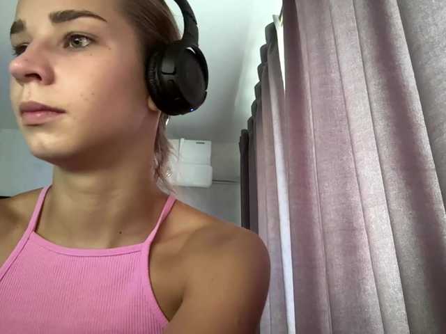 TracieSebron live cam on BongaCams