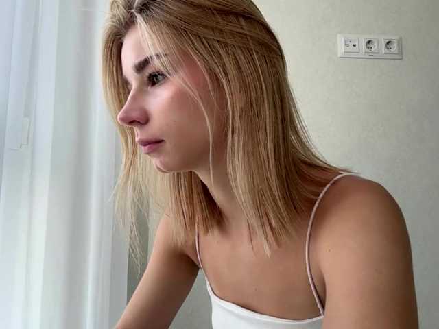 TracieSebron live cam on BongaCams