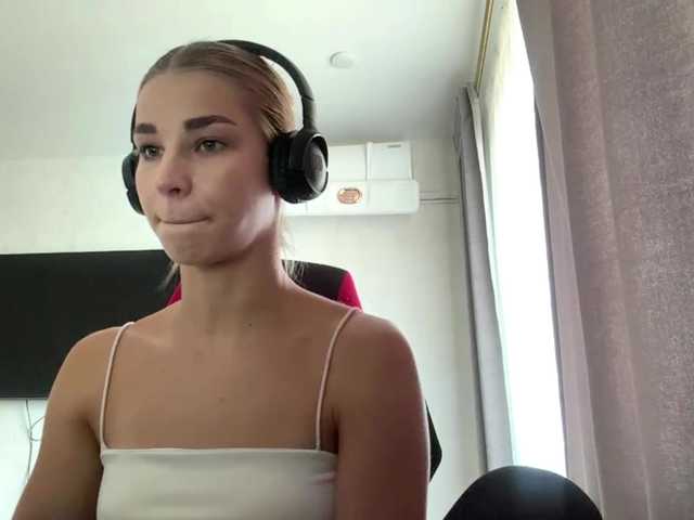 TracieSebron live webcam show