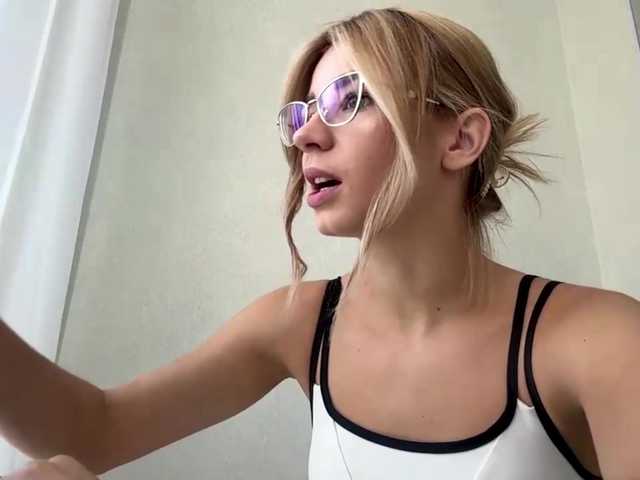 TracieSebron live cam on BongaCams