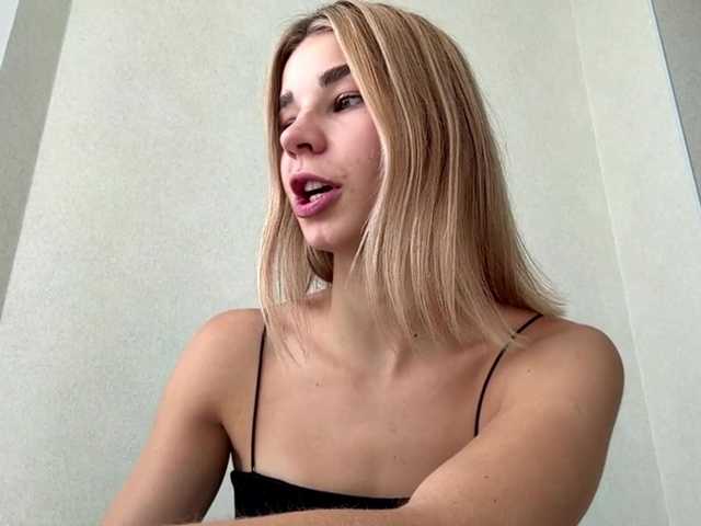TracieSebron live cam on BongaCams