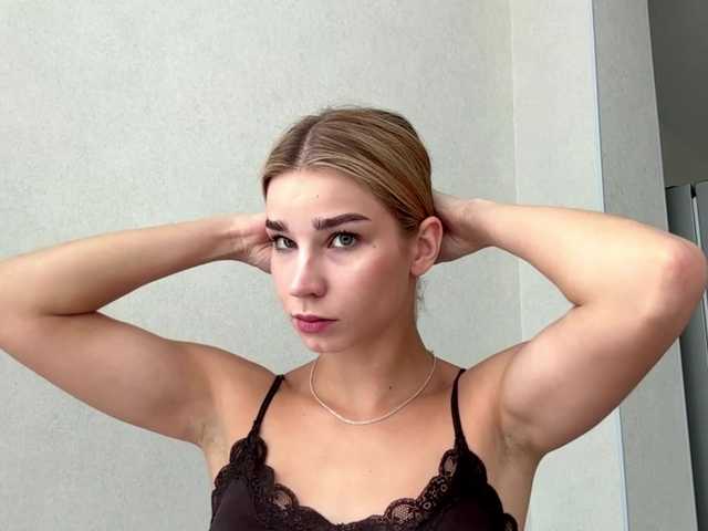 TracieSebron live cam on BongaCams