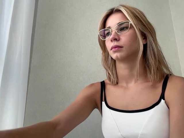 TracieSebron live cam on BongaCams