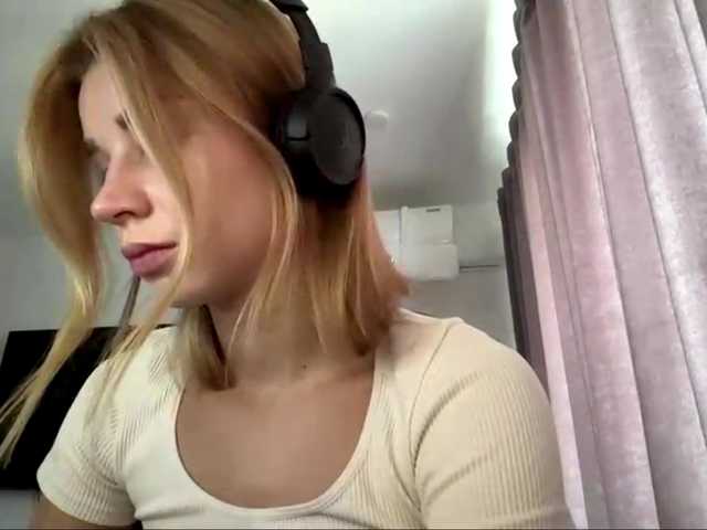 TracieSebron live cam on BongaCams