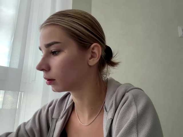 TracieSebron live cam on BongaCams