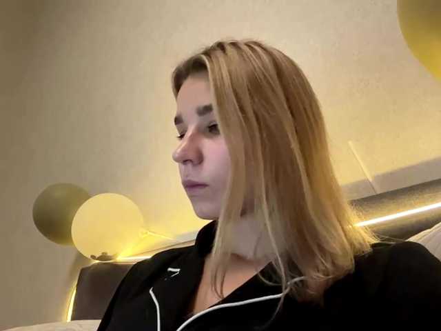 TracieSebron live cam on BongaCams