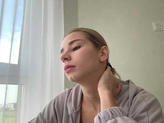 TracieSebron live cam on BongaCams