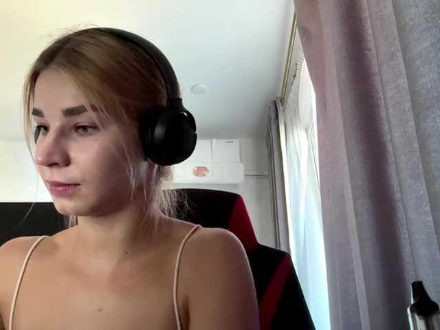TracieSebron live cam on BongaCams