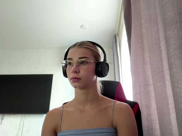 TracieSebron live cam on BongaCams