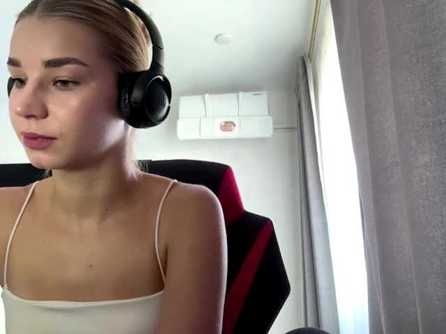 TracieSebron live cam on BongaCams