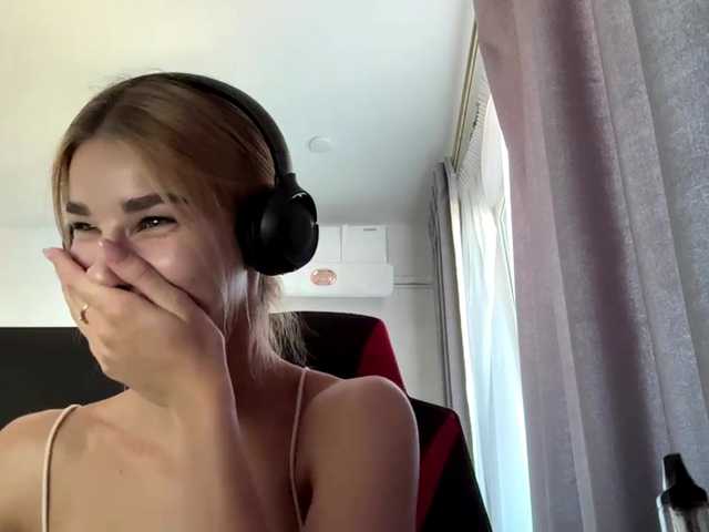 TracieSebron live webcam show