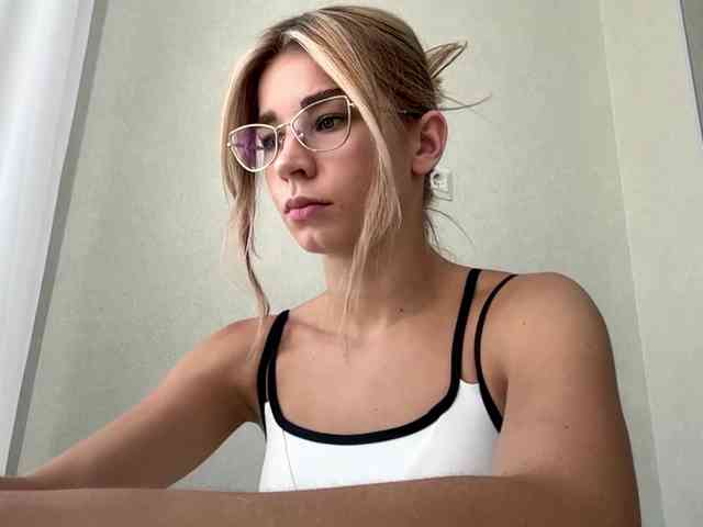 TracieSebron Live Webcam on BongaCams