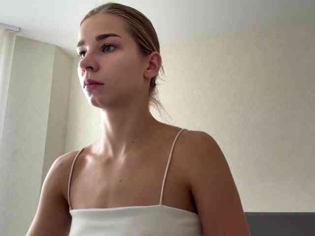 TracieSebron - Girl 
