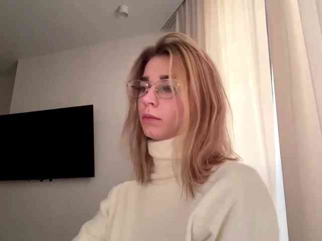 TracieSebron - Girl 