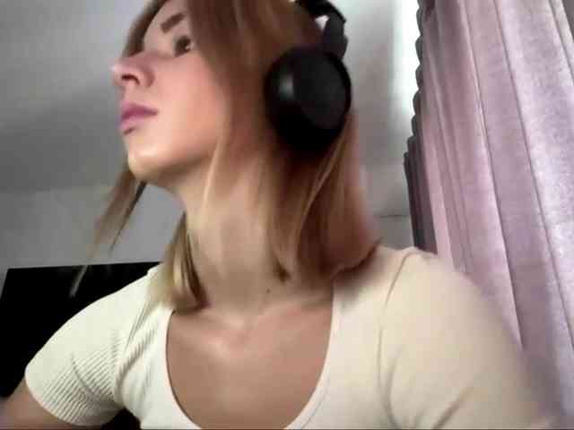TracieSebron webcam