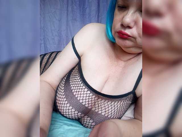 HairyStepMom live cam on BongaCams