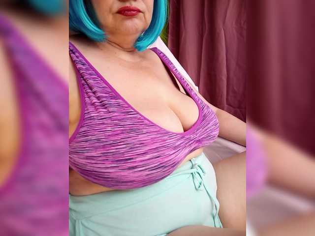 HairyStepMom