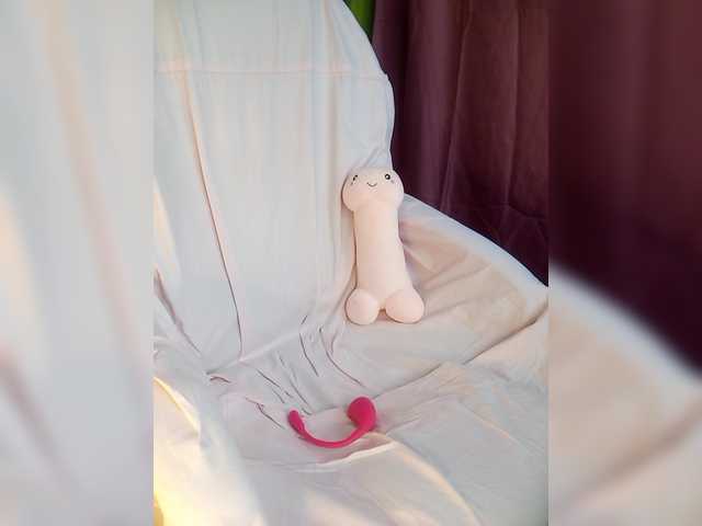 HairyStepMom live webcam show