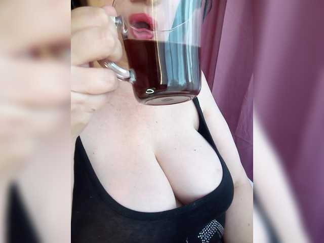HairyStepMom live cam preview