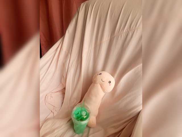 HairyStepMom live cam preview