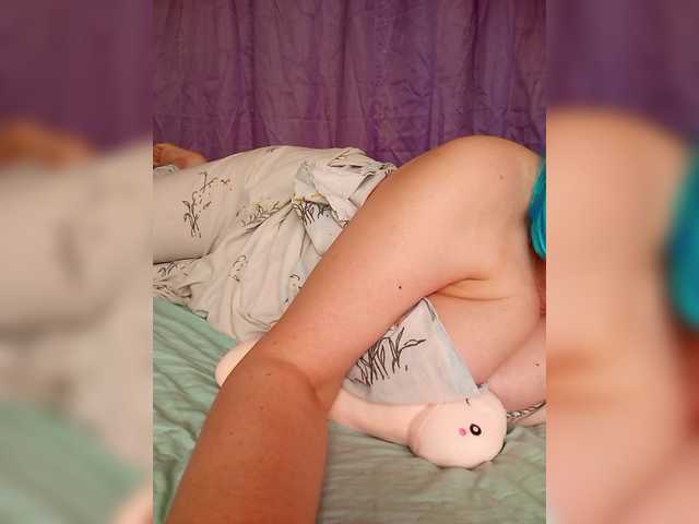 HairyStepMom live cam on BongaCams