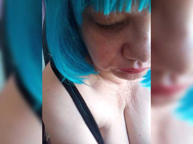 HairyStepMom live cam on BongaCams