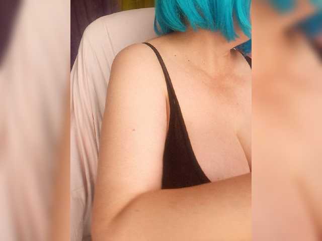HairyStepMom live cam on BongaCams