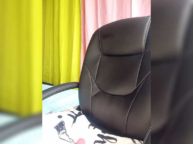 HairyStepMom live cam on BongaCams