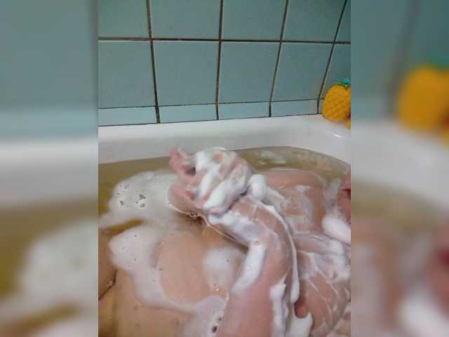 HairyStepMom live cam on BongaCams