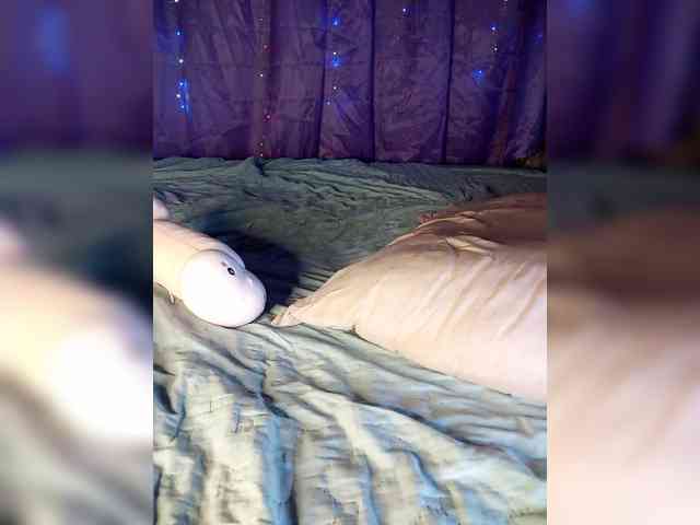 HairyStepMom webcam