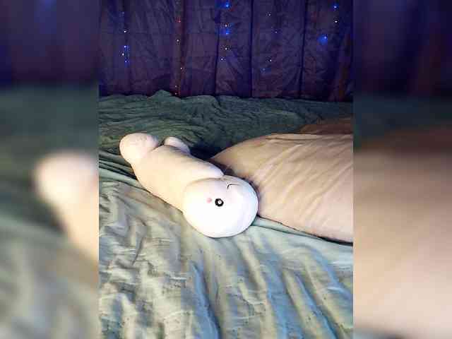 HairyStepMom webcam