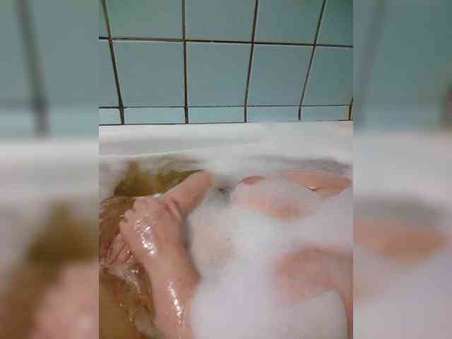 Modelo: HairyStepMom