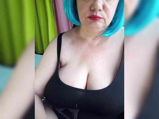 HairyStepMom webcam