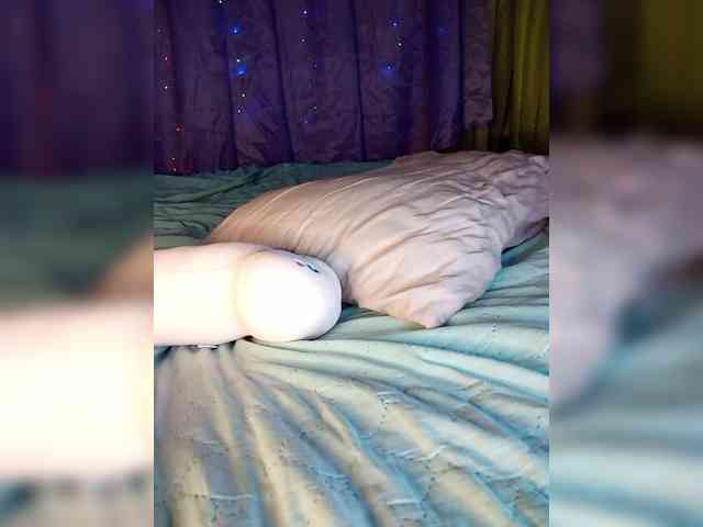 HairyStepMom webcam