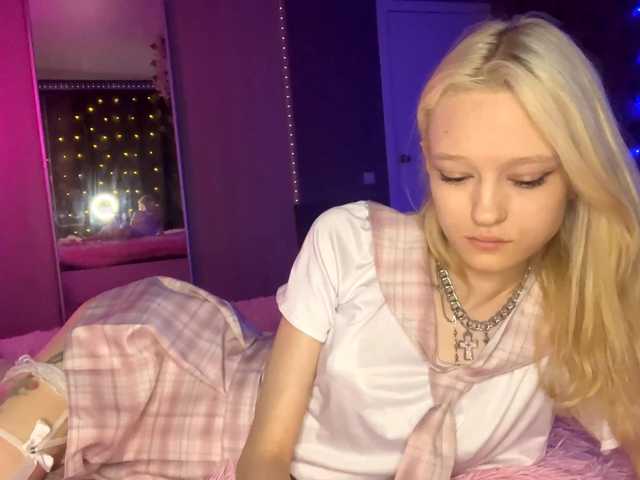 ChariseSchonhardt live cam on BongaCams