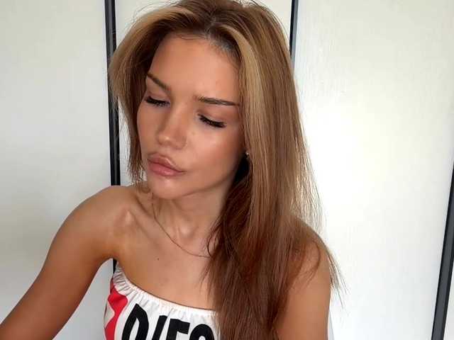 ChariseSchonhardt