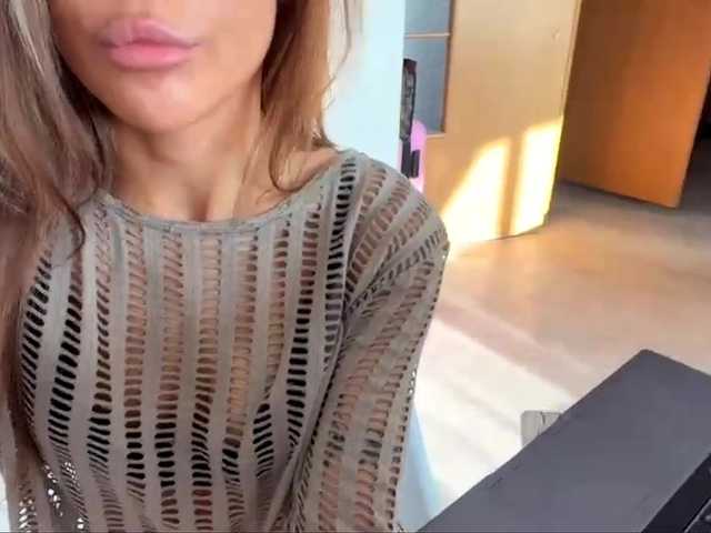 ChariseSchonhardt live webcam show