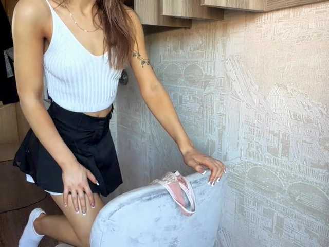 ChariseSchonhardt live cam on BongaCams