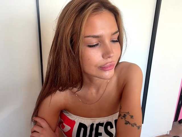 ChariseSchonhardt