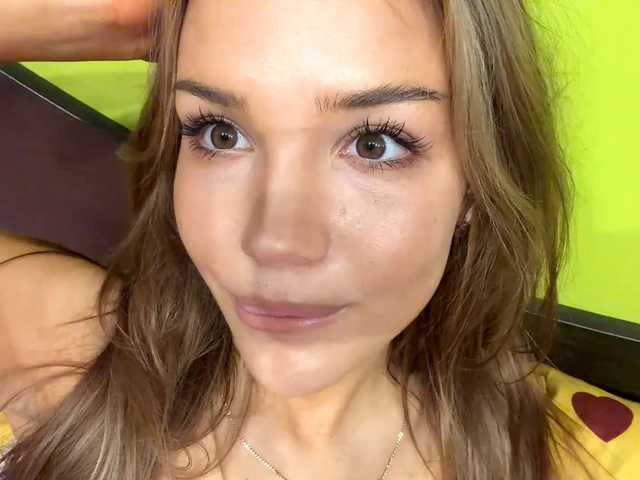 ChariseSchonhardt live cam on BongaCams